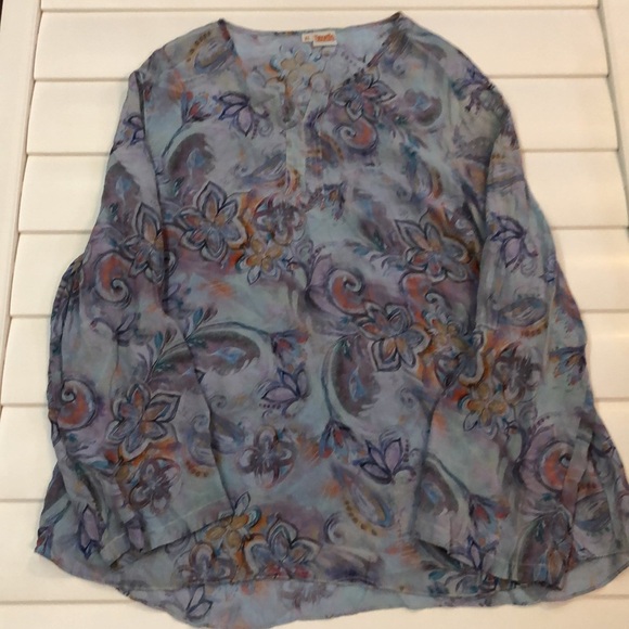 Tianello 100% silk, long sleeve, floral, print blouse - Picture 3 of 12